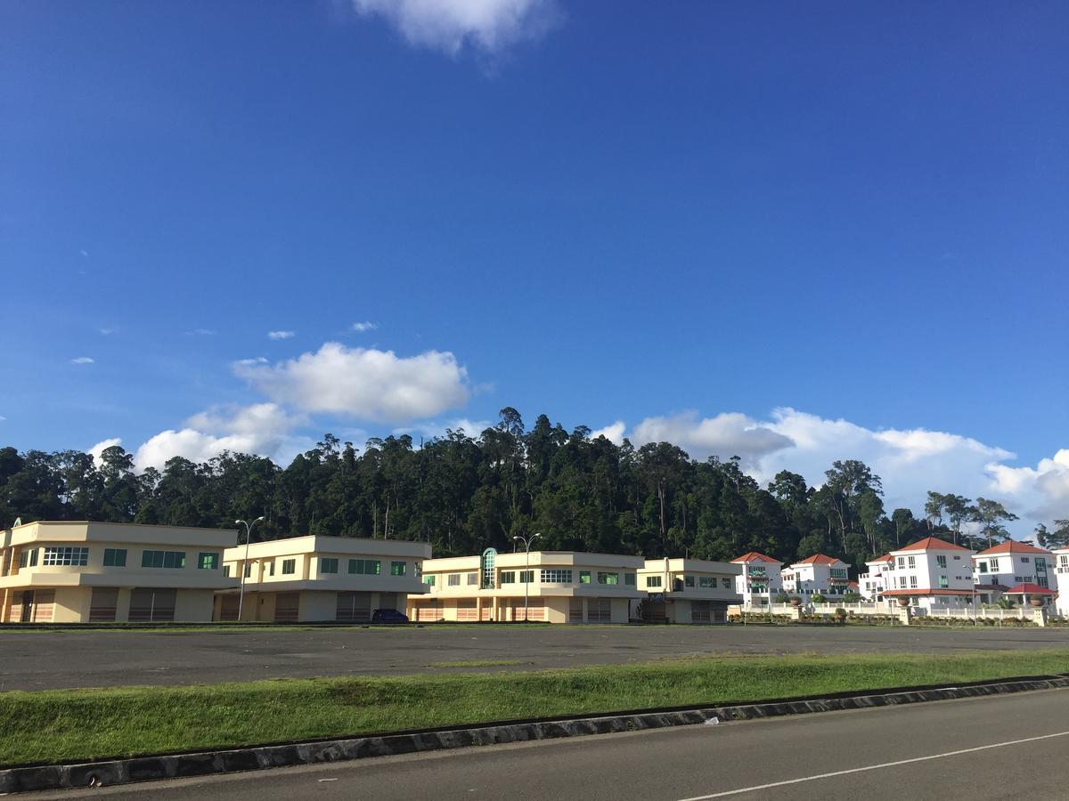 Indah Inn Tawau Buitenkant foto